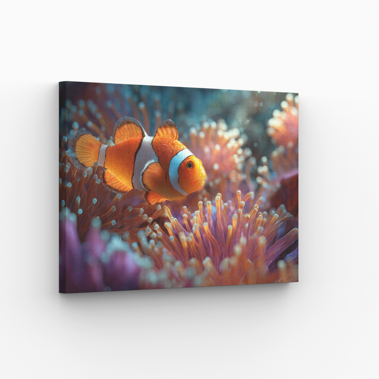 Swimming Clownfish Leinwandbild